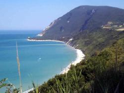 conero.jpg conero.jpg